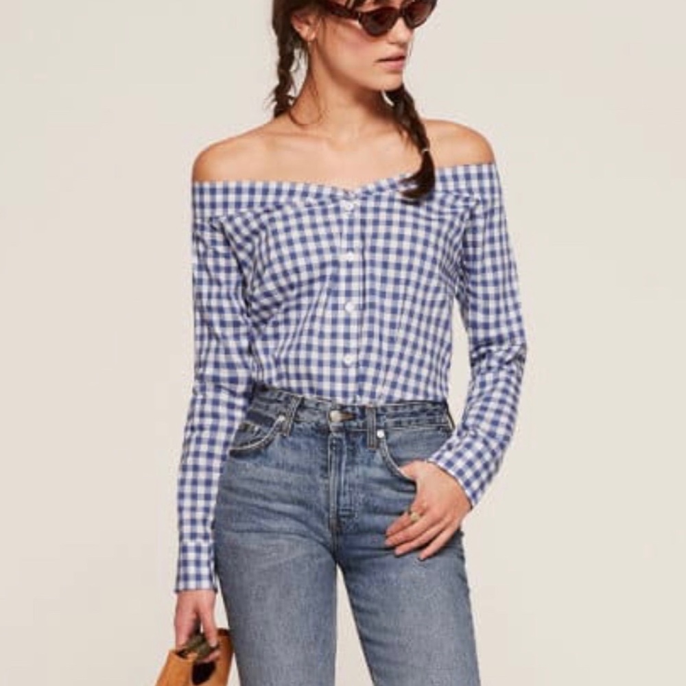 Reformation Derby Top in Julip